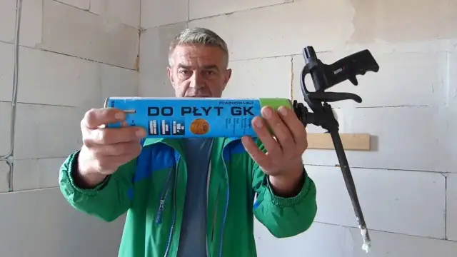 Czym skleić gips? Odkryj najlepsze kleje do naprawy gipsu