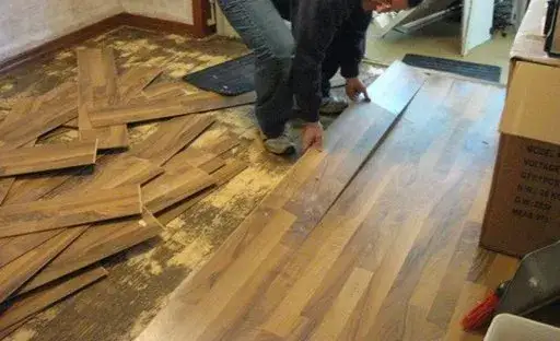 Gdzie wyrzucić stare panele? Skuteczne metody i lokalizacje