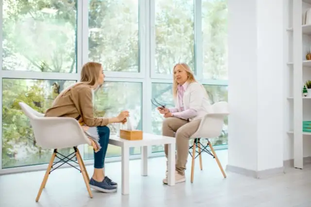 Jak poradzić sobie z tęsknotą po rozstaniu i odzyskać radość życia