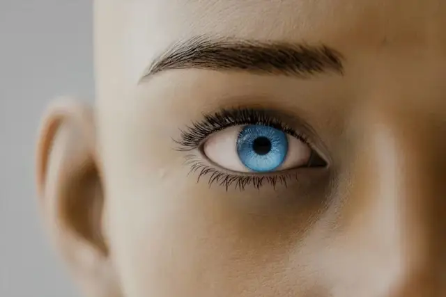 Jak zrobić zdjęcie oka telefonem i uzyskać niesamowite efekty