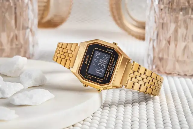 Zegarek damski Casio vintage milanese band - elegancja i styl na każdą okazję