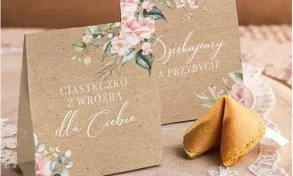 Ciastka z wróżbą: Gdzie kupić? Sklepy, ceny, personalizacja