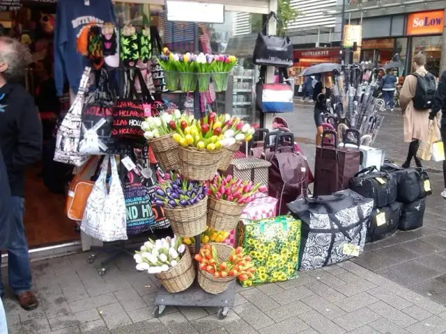 Co warto przywieźć z Holandii: 15 najlepszych pomysłów na pamiątki