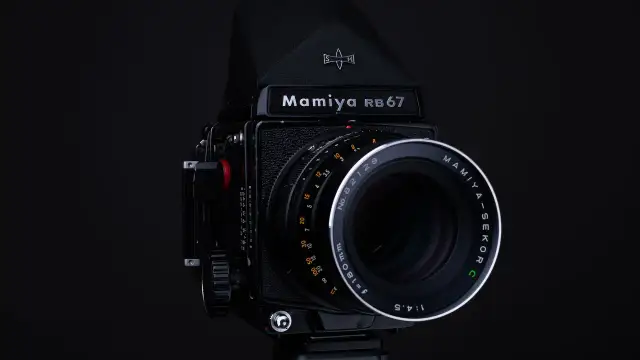 Jaki film do aparatu: wybierz idealny film do swoich zdjęć