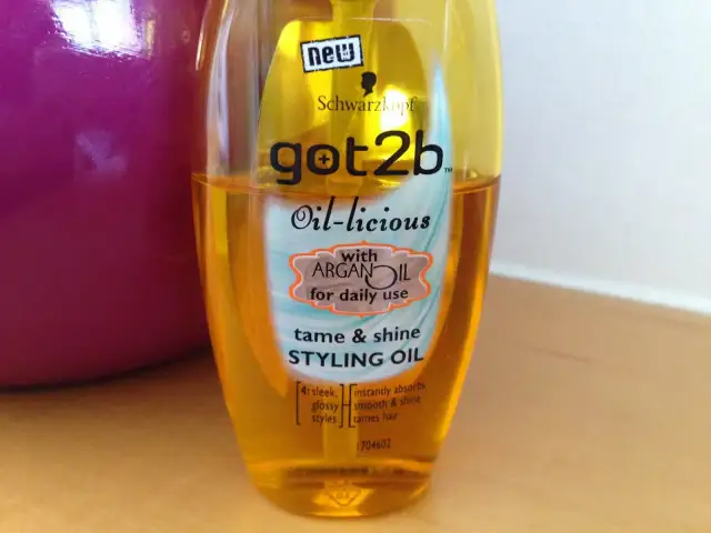 Demakijaż oczu: Sekrety zdrowych rzęs i skóry. Poradnik