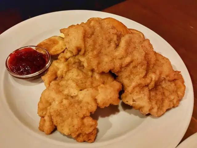 Wiedeń: Co zjeść? Sznycel, Sacher, Melange pełny przewodnik!