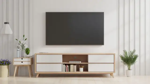 ¿TV en el dormitorio? Elige el mueble perfecto y oculta los cables.