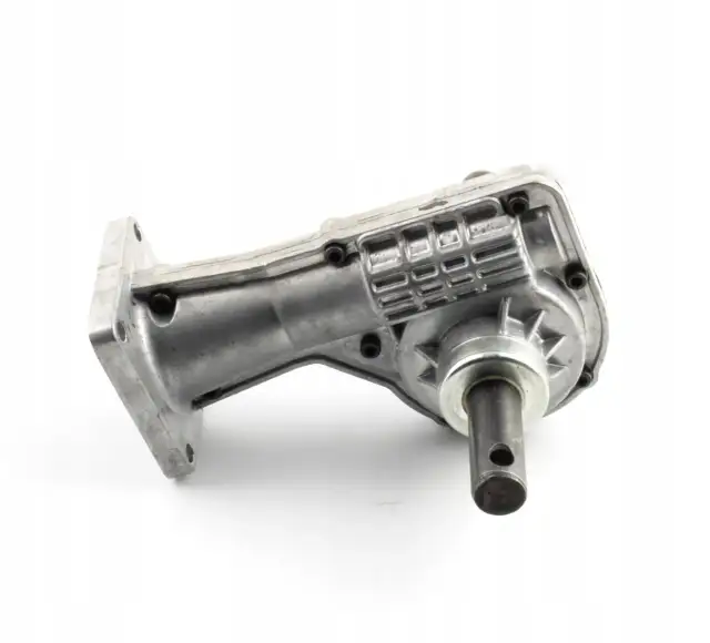 Ile oleju do przekładni glebogryzarki? Sprawdź, aby uniknąć problemów