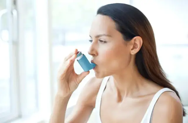 Czy leki na astmę powodują tycie? Sprawdź, co musisz wiedzieć