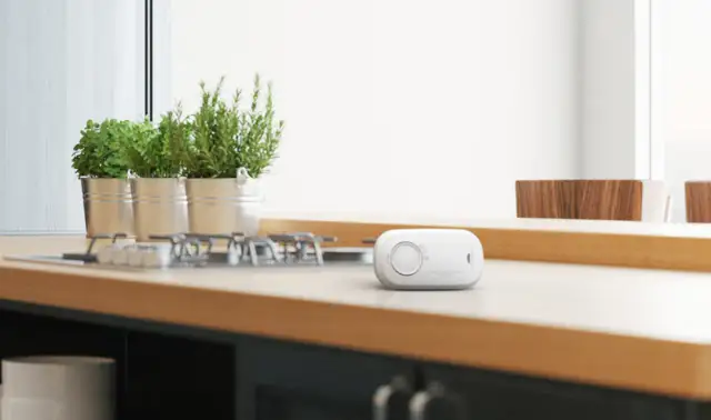 Czujnik czadu piszczy? Natychmiastowy plan działania i porady