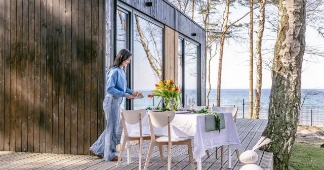 Noclegi nad morzem 2026: Jak znaleźć idealny i uniknąć oszustw?