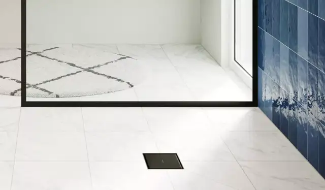 Jak zrobić odpływ liniowy w bloku - uniknij najczęstszych błędów