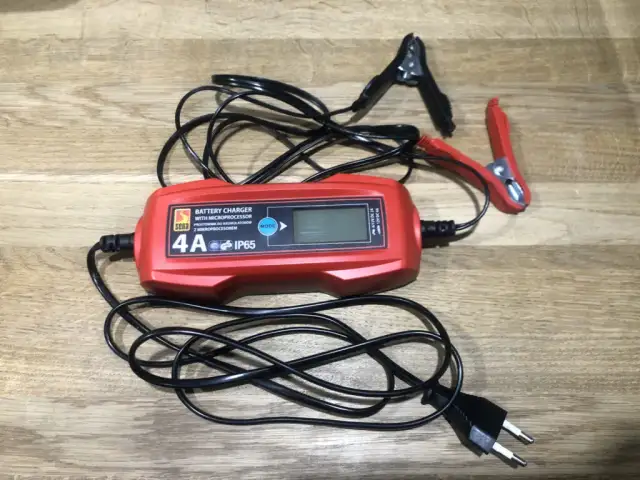 Jak wybrać odpowiedni kondensator do prostownika, aby uniknąć problemów?