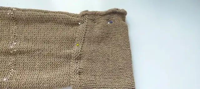 Jak skrócić rękawy w dzianinie? Zrób to sam! Poradnik DIY