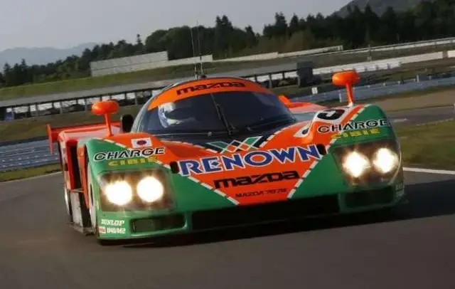 Silnik Wankla w jakich autach? Oto modele, które musisz znać