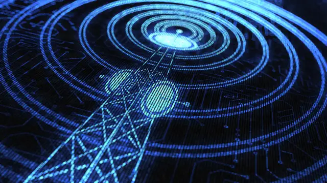 Cyfrowa antena nadawcza z kręgami fali radiowej w niebieskich barwach.