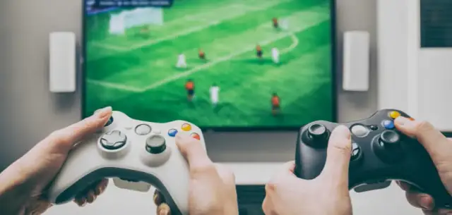 Co jest lepsze: Xbox czy PlayStation? Porównanie dla graczy