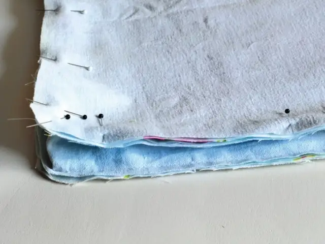 Jak uszyć siedzisko na krzesło - proste kroki i cenne wskazówki