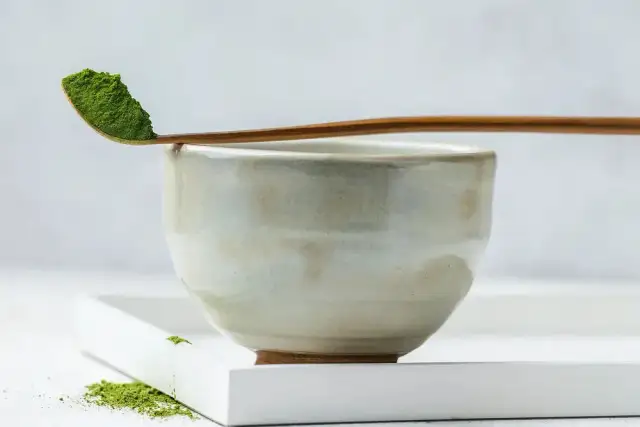 Najlepsza matcha: jak wybrać najwyższej jakości herbatę?