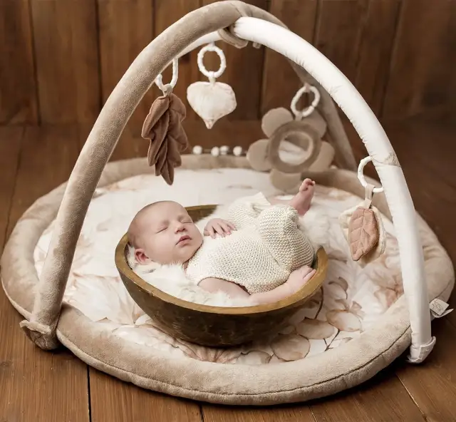 Mata sensoryczna dla niemowląt: Jak wybrać i wspierać rozwój?