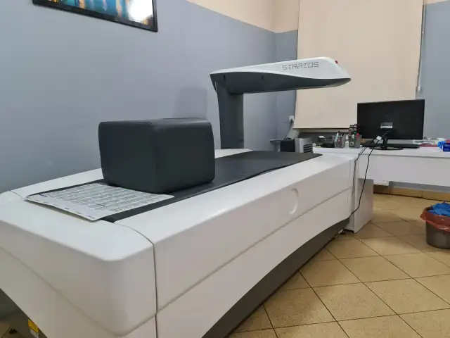 Densytometria: Kiedy zbadać gęstość kości i zapobiec osteoporozie?