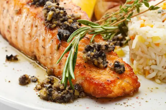 Fit łosoś: Przepisy na zdrowe i pyszne dania bez wyrzutów sumienia