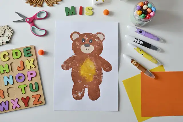 Jak uszyć misia: Darmowy szablon i poradnik krok po kroku