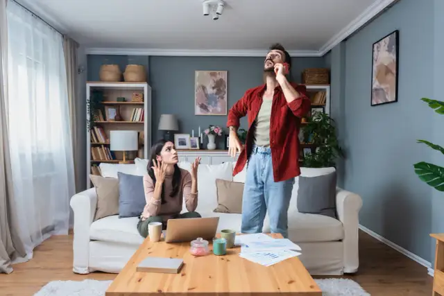 Jak głośno można słuchać muzyki w bloku bez konfliktów z sąsiadami