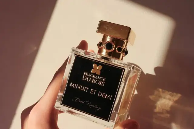 Czy woda toaletowa jest trwała? Sekrety długiego zapachu!