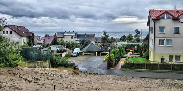 Jastarni czy jastarnii – poznaj poprawną formę dopełniacza Jastarnia