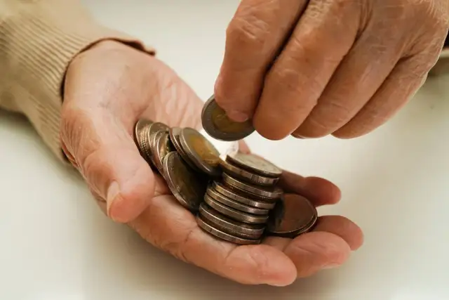 Emerytura po 5 latach pracy: Czy to będzie świadczenie groszowe?