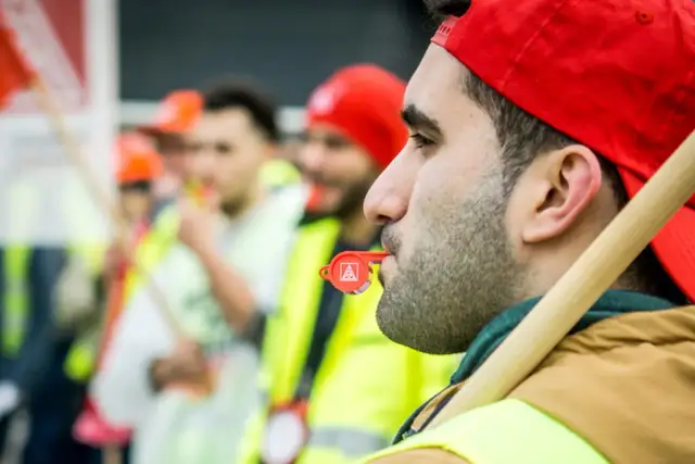 Tarifvertrag Gastronomie 2025: Löhne, Arbeitszeit & Gültigkeit