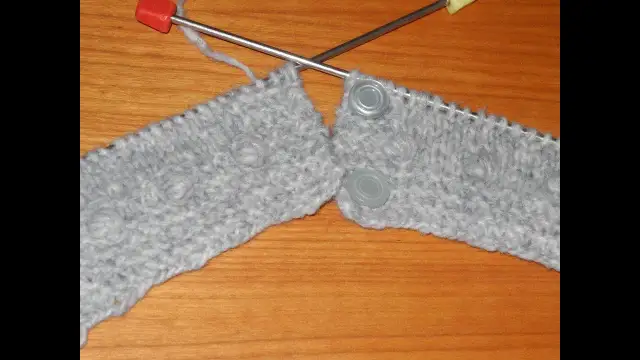 Ile kosztuje zrobienie swetra na drutach? Odkryj ukryte wydatki