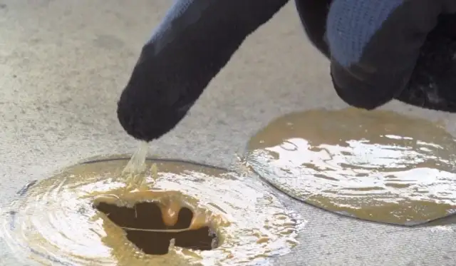 Jak skleić plandekę - skuteczne metody naprawy i porady ekspertów