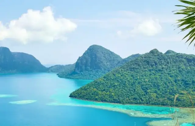 Gdzie jest ciepło w lutym? 9 kierunków na słoneczne wakacje!