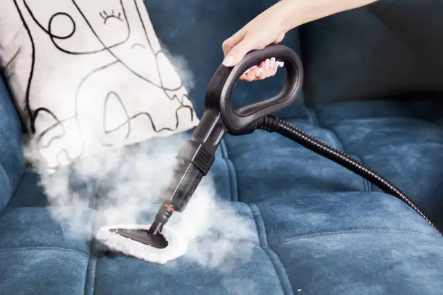 Mop parowy czy myjka parowa? Wybierz idealne urządzenie do domu