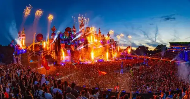 Ile zarabia DJ na Tomorrowland? Stawki gwiazd i początkujących
