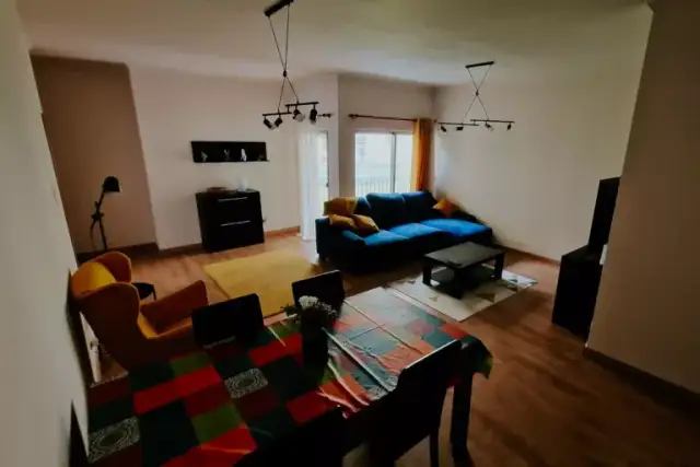 Gdzie szukać mieszkania na wynajem? Sprawdzone źródła i porady