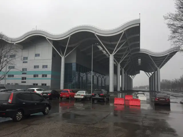 Jak dojechać z lotniska w Odessie do centrum - najlepsze opcje transportu