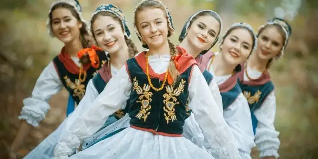 Jakie są tańce narodowe? Odkryj ich bogactwo i historię