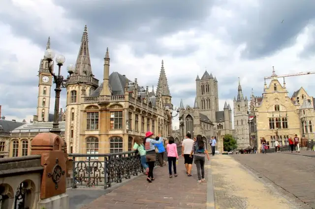 Najlepsze atrakcje w Gandawie, które musisz zobaczyć podczas wizyty