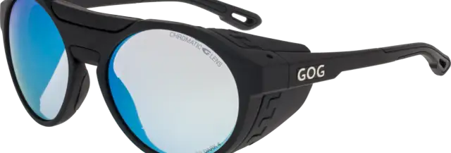 Polaryzacja czy fotochromy? Ekspert radzi: Które wybrać dla siebie?