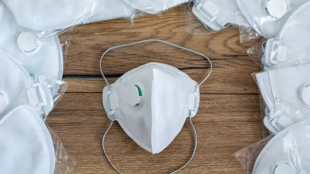 Czy maseczki chronią przed smogiem? FFP2, FFP3 - którą wybrać?