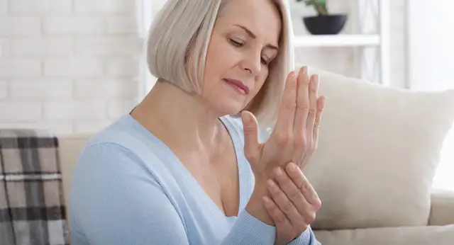 Gichtmedikamente: Akuttherapie & Harnsäure senken Ihr Ratgeber