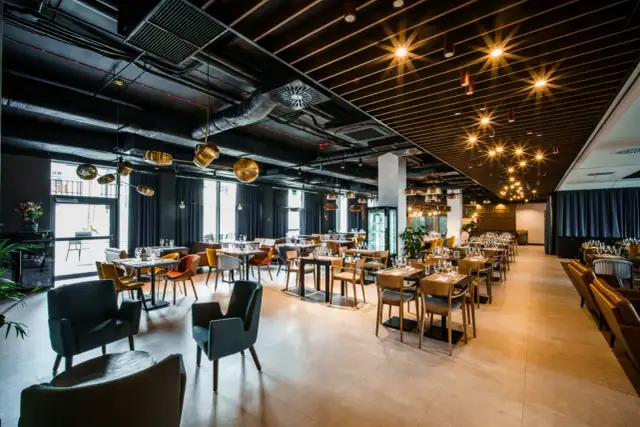 Gdzie zjeść w Szklarskiej Porębie? Odkryj najlepsze restauracje i smaki