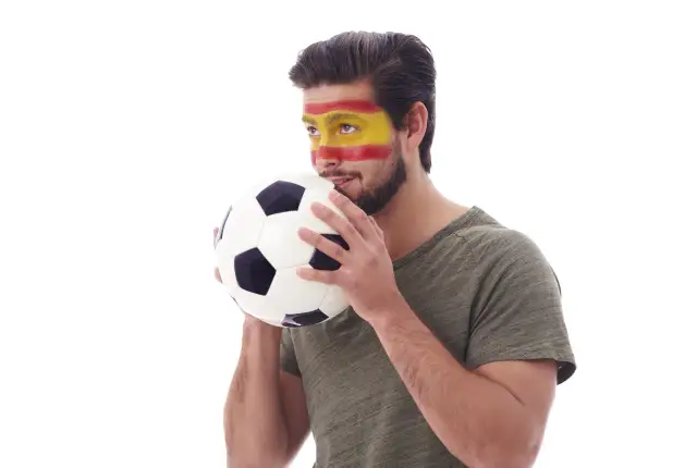 Kto jest kapitanem Hiszpanii? Poznaj Álvaro Moratę i jego rolę w drużynie