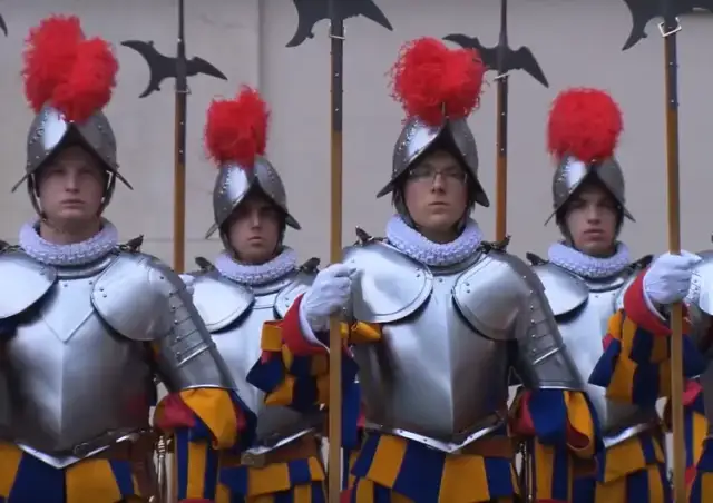 Jak nazywa się straż przyboczna papieża i jakie ma znaczenie?