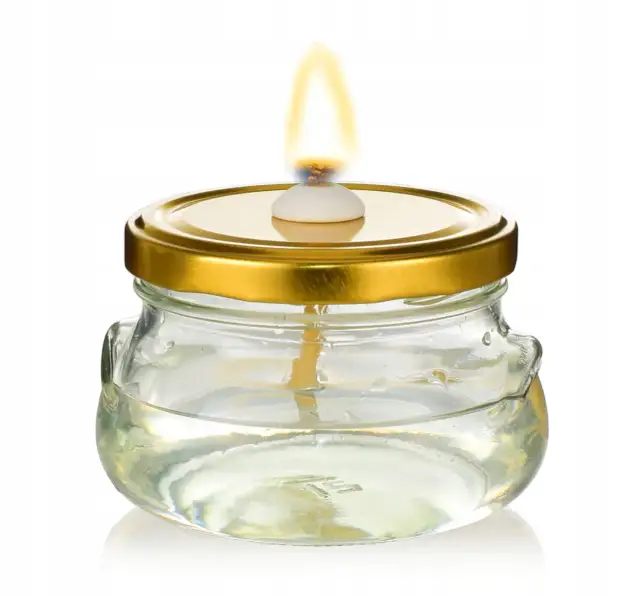 Co było pierwsze: świeczka czy lampa naftowa? Odkryj historię!