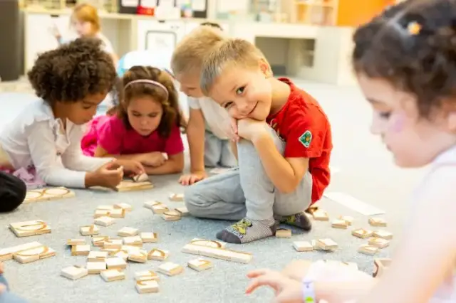 Ile lat trwa przedszkole? Poznaj ważne informacje o edukacji przedszkolnej