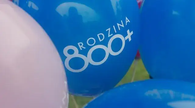 800 plus dla kogo? Sprawdź, czy dostaniesz świadczenie!